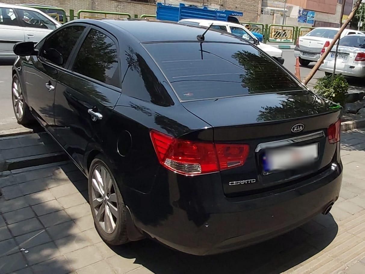 کیا سراتو 2.0 لیتر اتوماتیک GT لاین - 2013