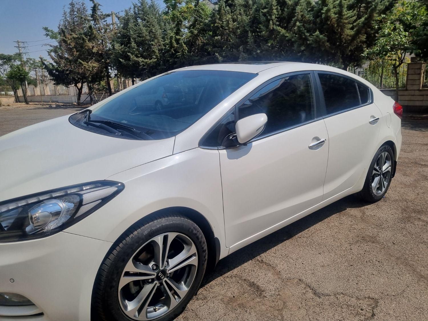 کیا سراتو 2.0 لیتر اتوماتیک GT لاین - 2016