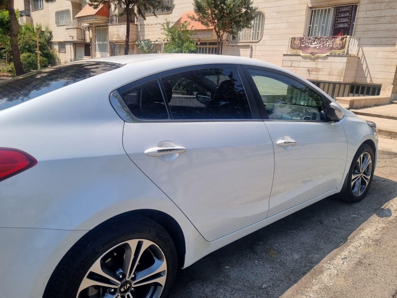 کیا سراتو 2.0 لیتر اتوماتیک GT لاین - 2016