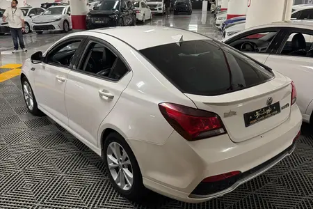 ام جی 6 لیفت بک GT فیس قدیم - 2015