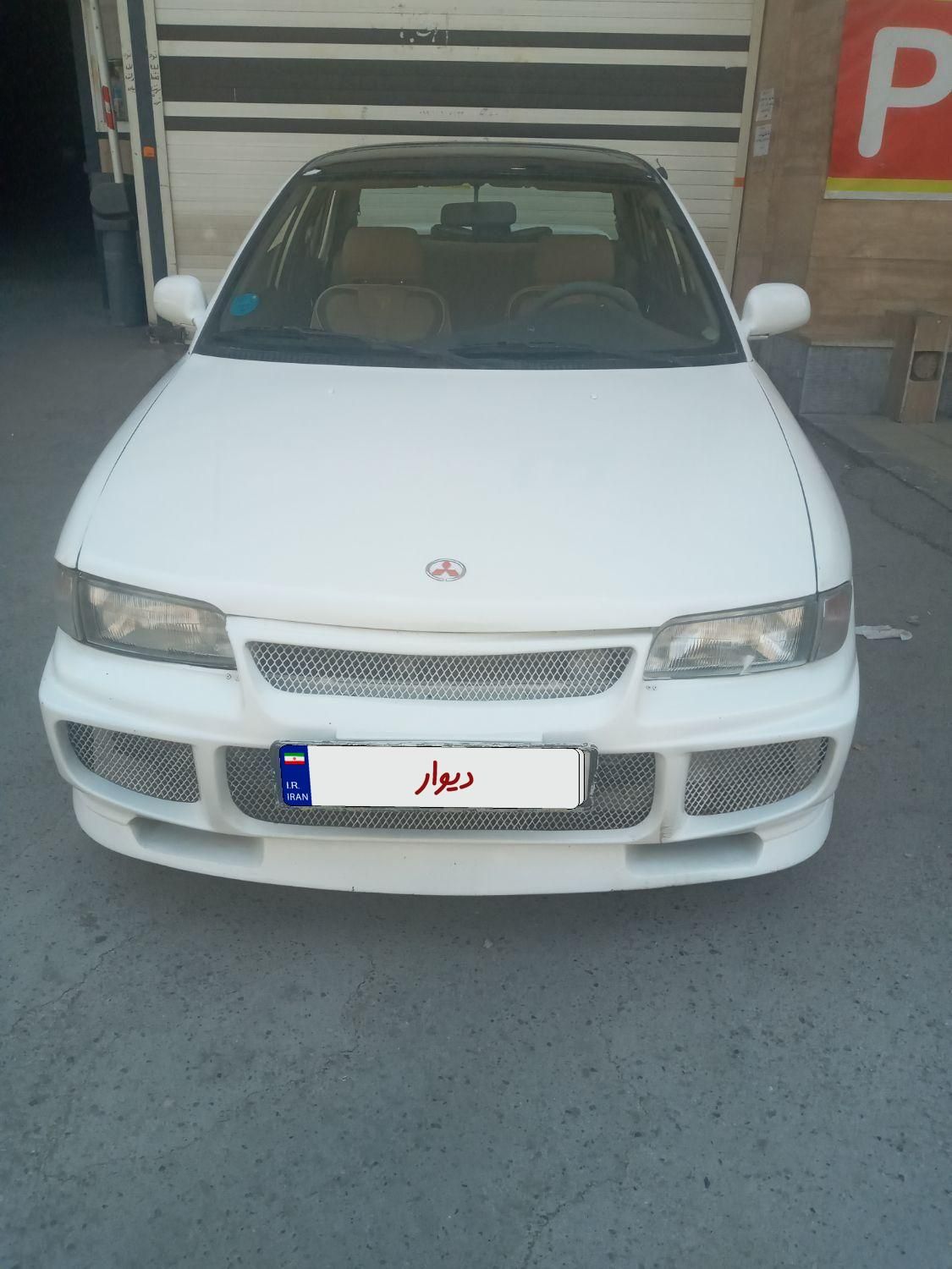 میتسوبیشی لنسر 1.6 لیتر دنده ای - 1992