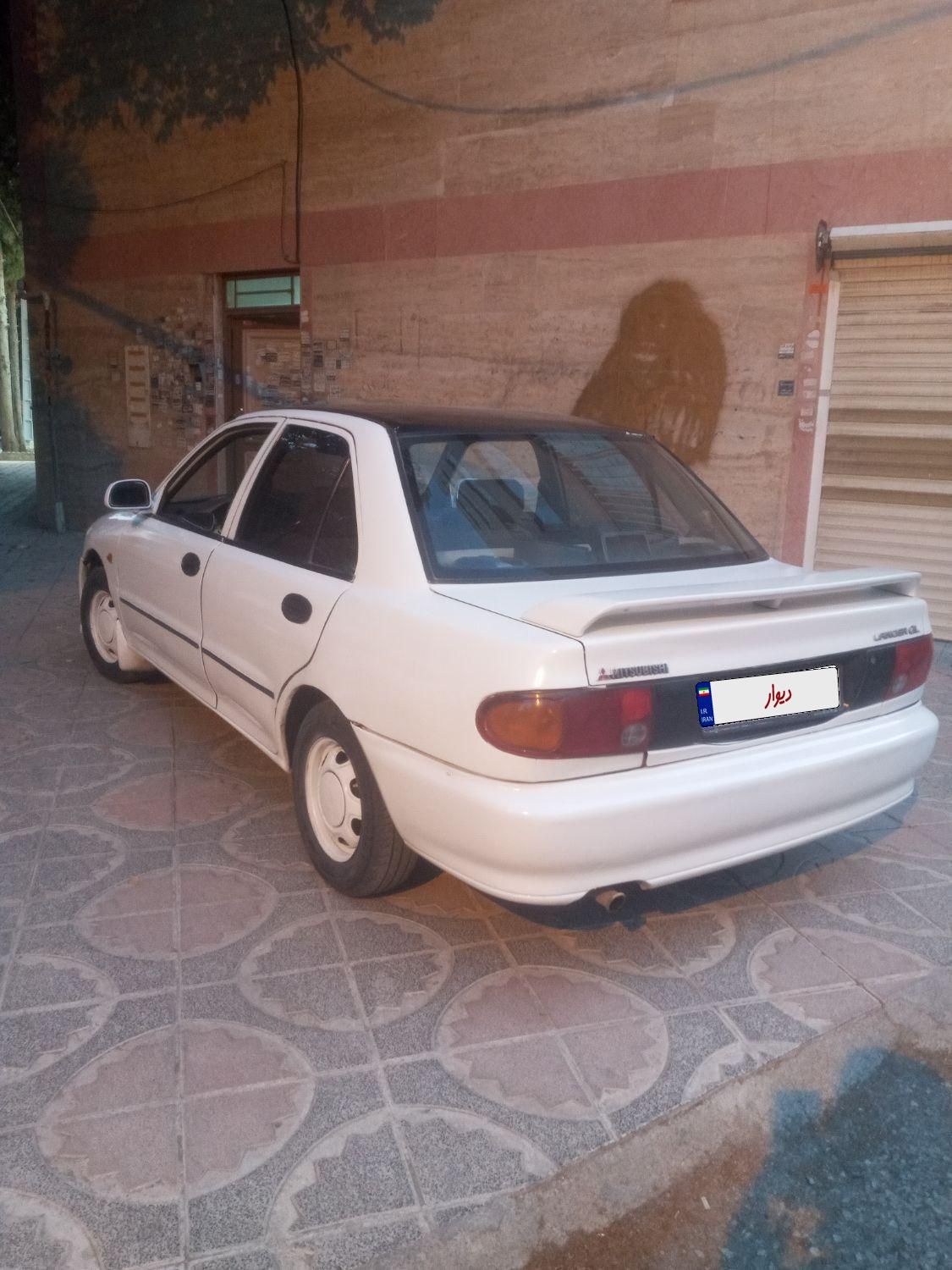میتسوبیشی لنسر 1.6 لیتر دنده ای - 1992