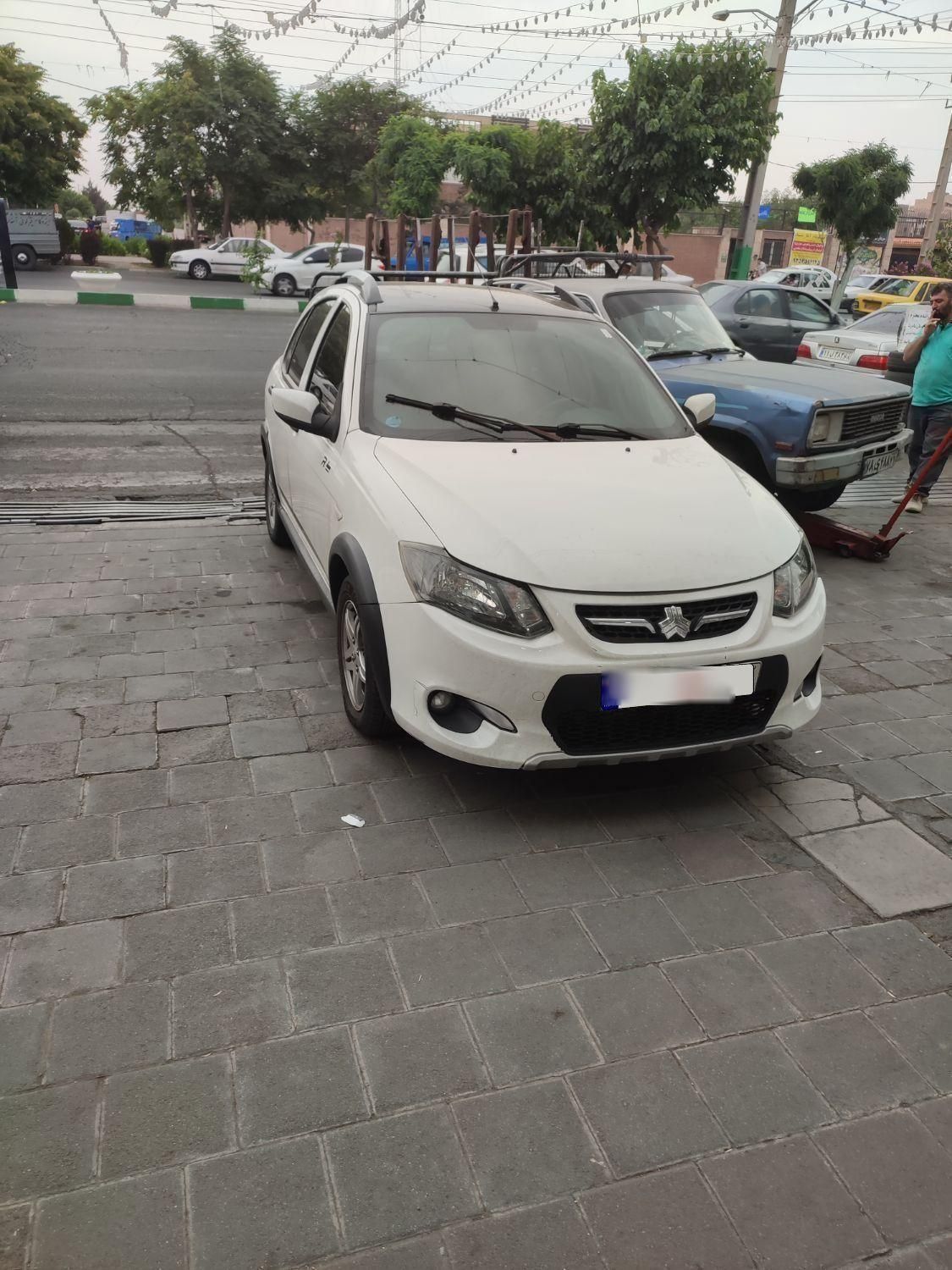 کوییک R دنده‌ای - 1401