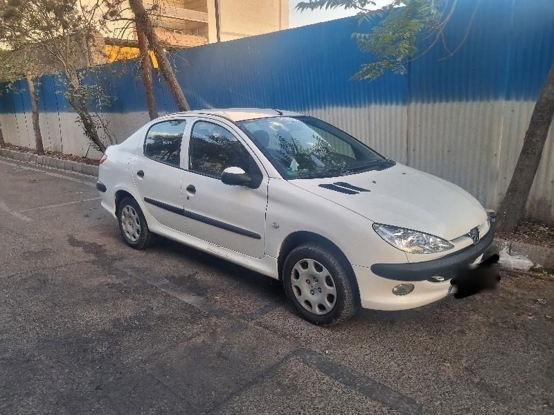 پژو ۲۰۶ صندوق دار v8 - 1399