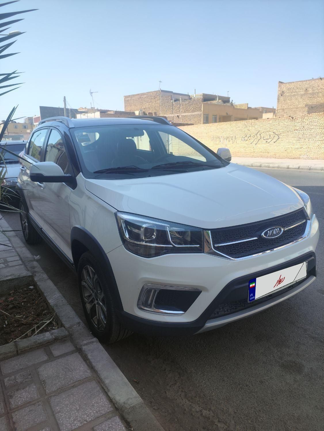 ام وی ام X22 اتوماتیک اسپرت - 1396