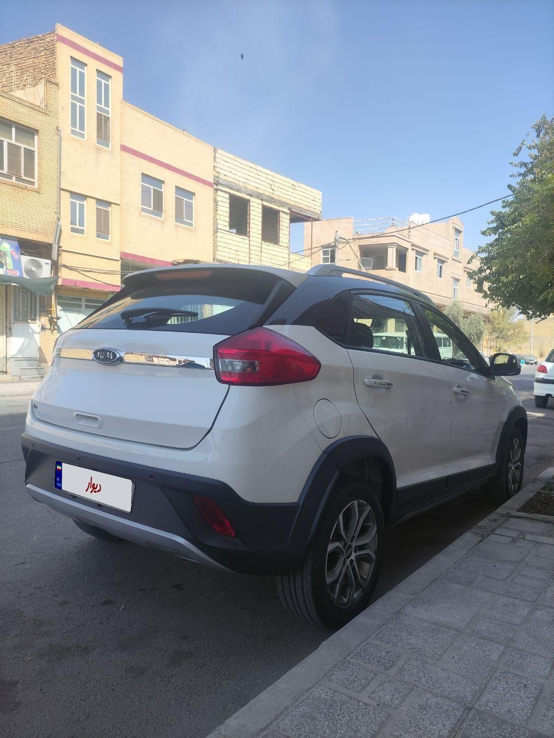 ام وی ام X22 اتوماتیک اسپرت - 1396