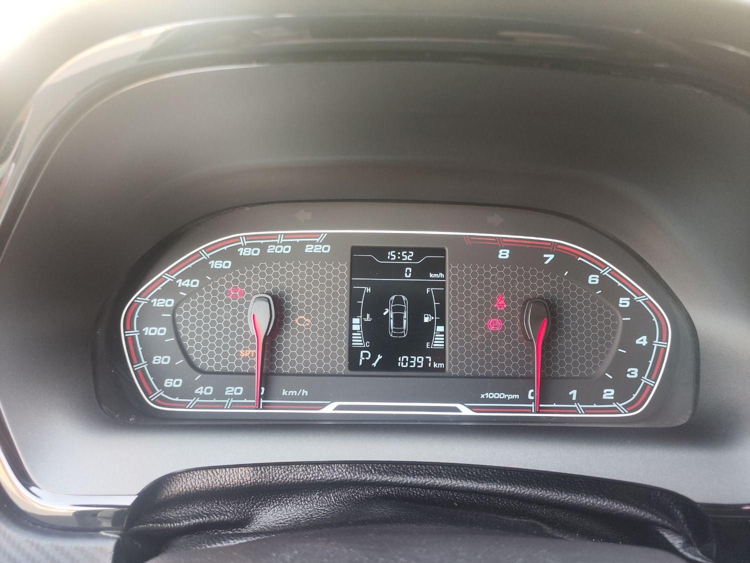 ام وی ام X22 اتوماتیک اسپرت - 1396