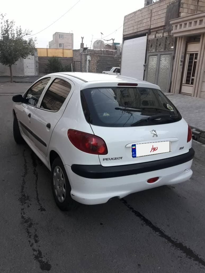 پژو 206 تیپ 3 - 1401
