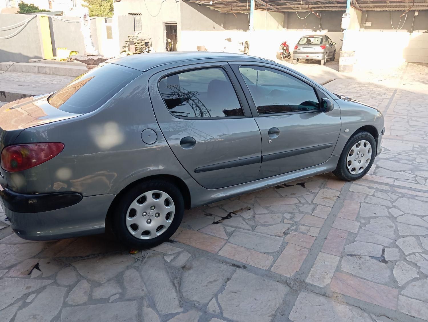 پژو ۲۰۶ صندوق دار v8 - 1388