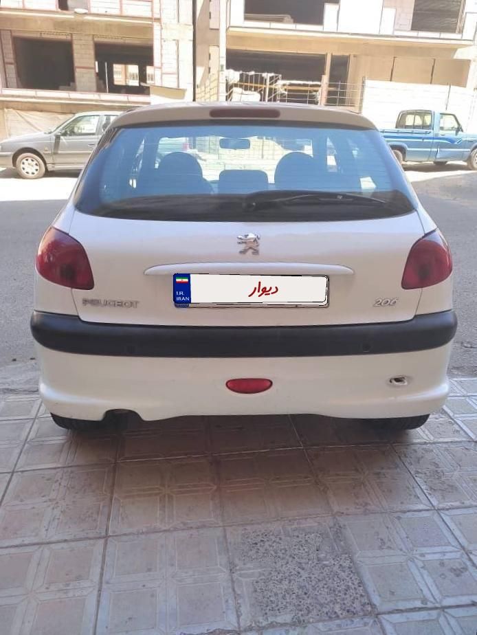پژو 206 تیپ 2 - 1395