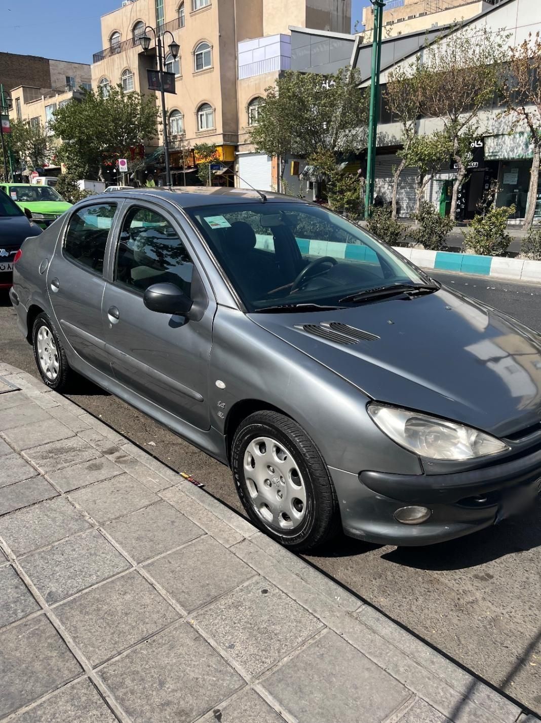 پژو ۲۰۶ صندوق دار v20 - 1386