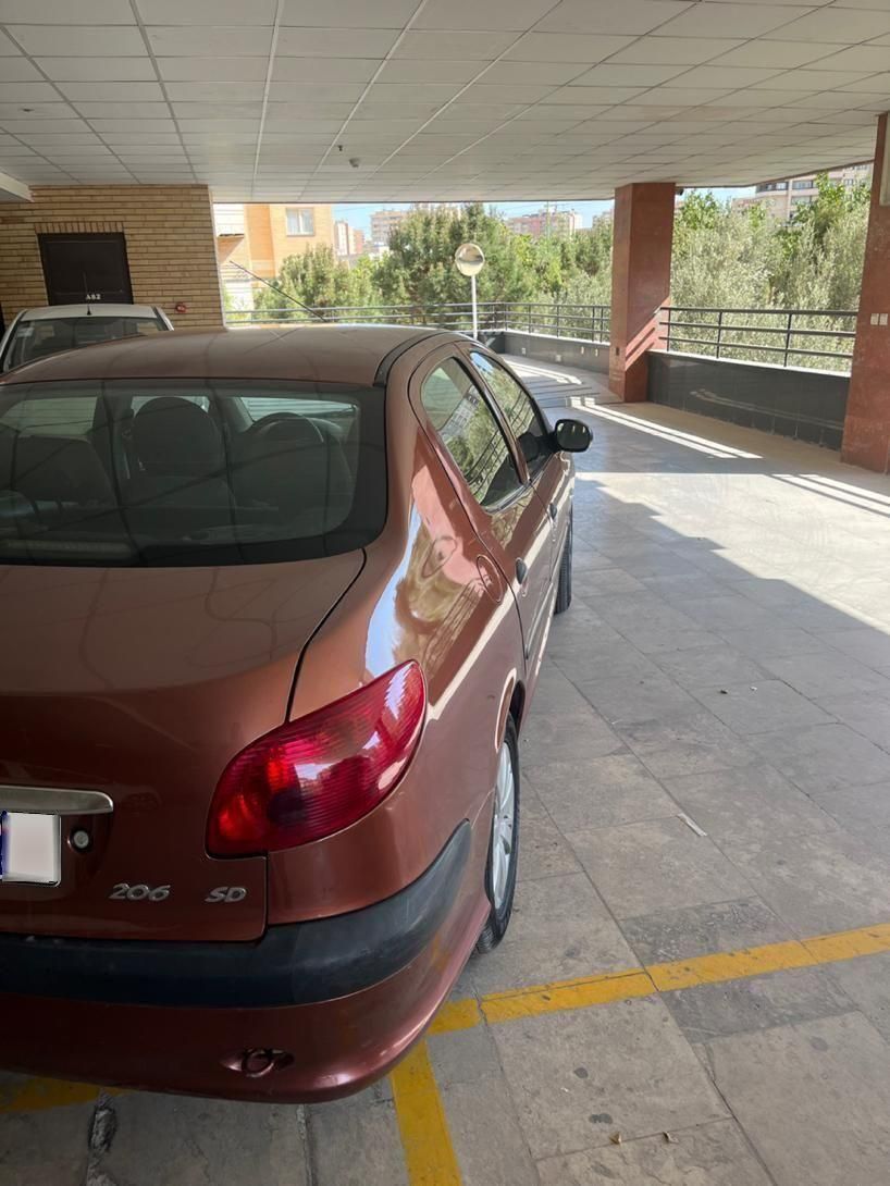 پژو ۲۰۶ صندوق دار v8 - 1389