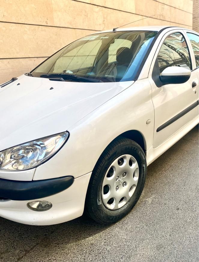 پژو ۲۰۶ صندوق دار v8 - 1395