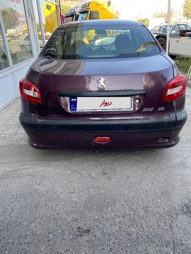 پژو ۲۰۶ صندوق دار v8 - 1396