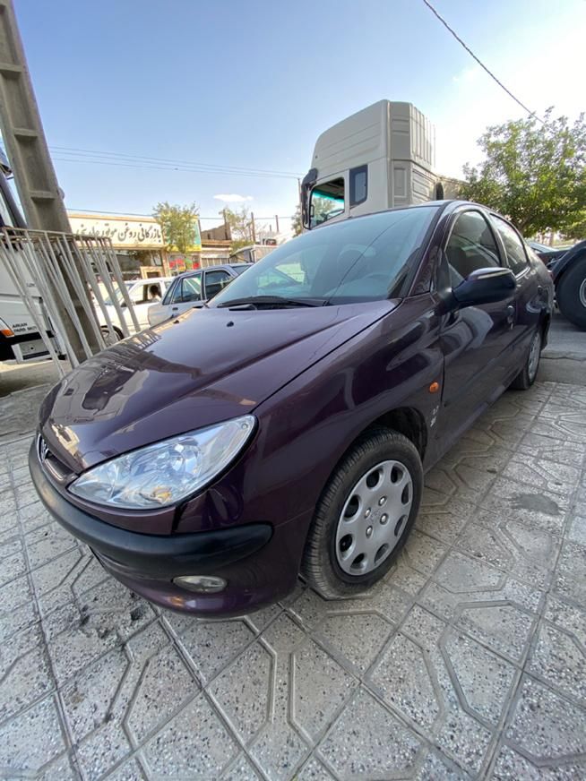 پژو ۲۰۶ صندوق دار v8 - 1396