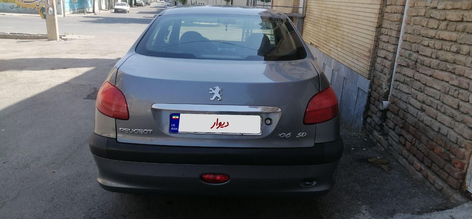 پژو ۲۰۶ صندوق دار v20 - 1390