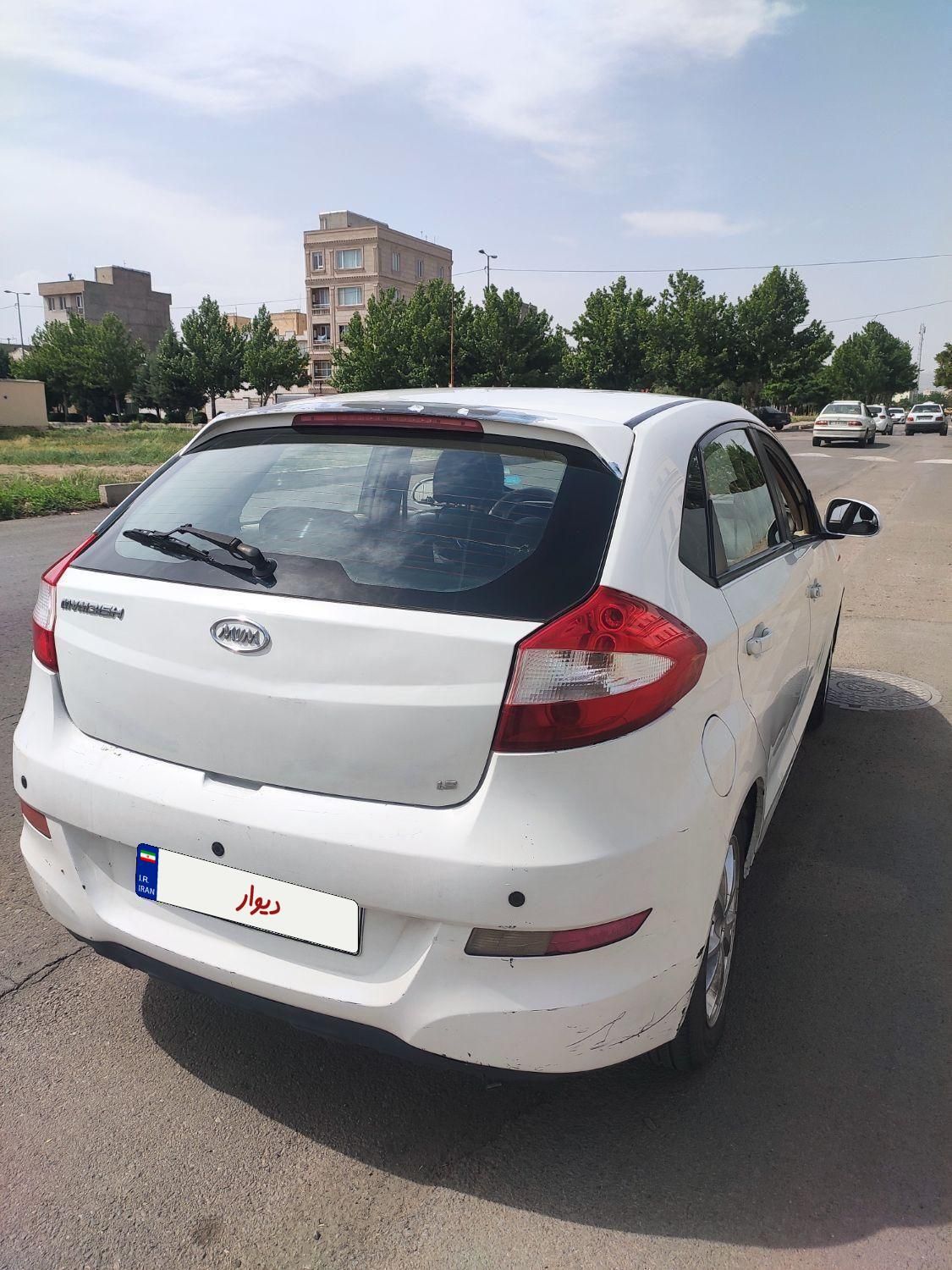 ام وی ام 315 هاچ بک ساده دنده ای - 1391