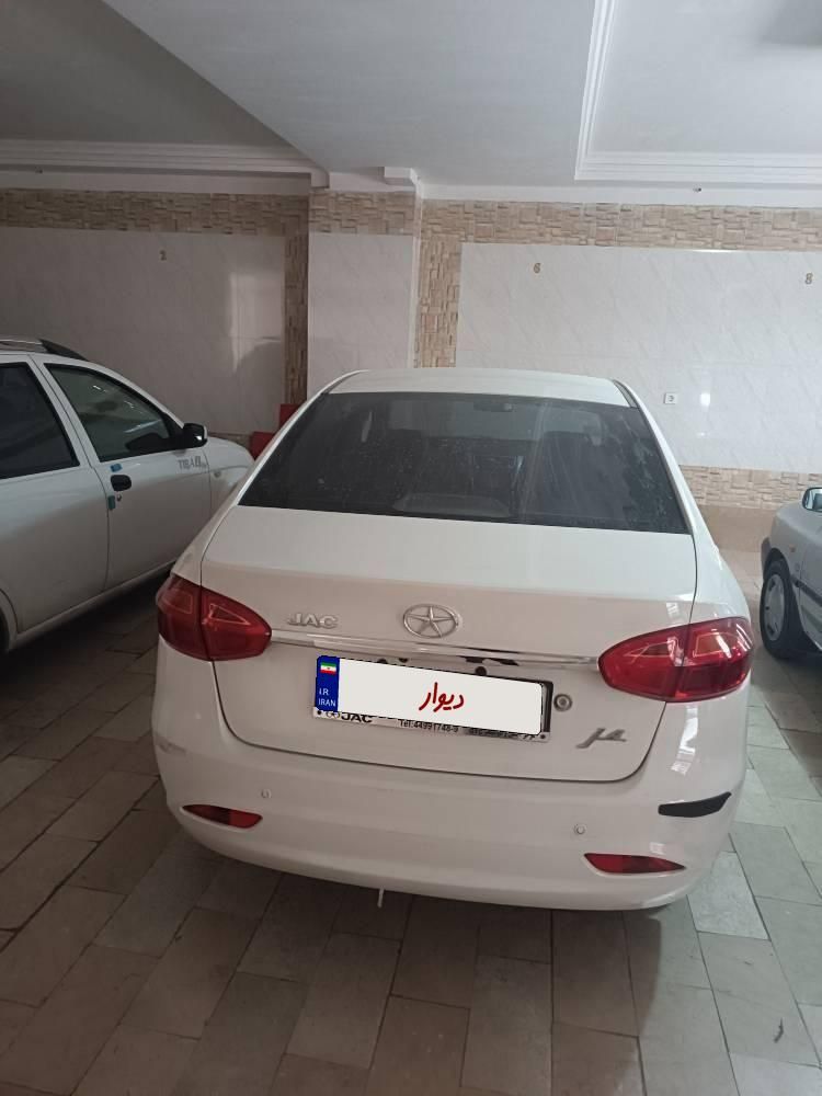 جک J4 اتوماتیک ساده - 1401