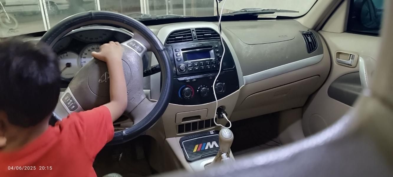 ام وی ام X33 دنده‌ای ساده - 1390