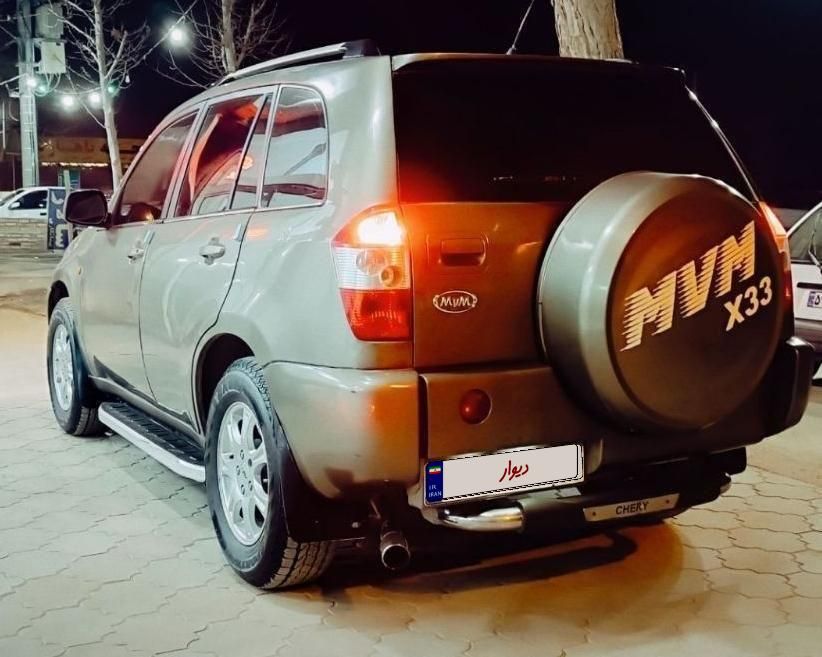 ام وی ام X33 دنده‌ای ساده - 1390