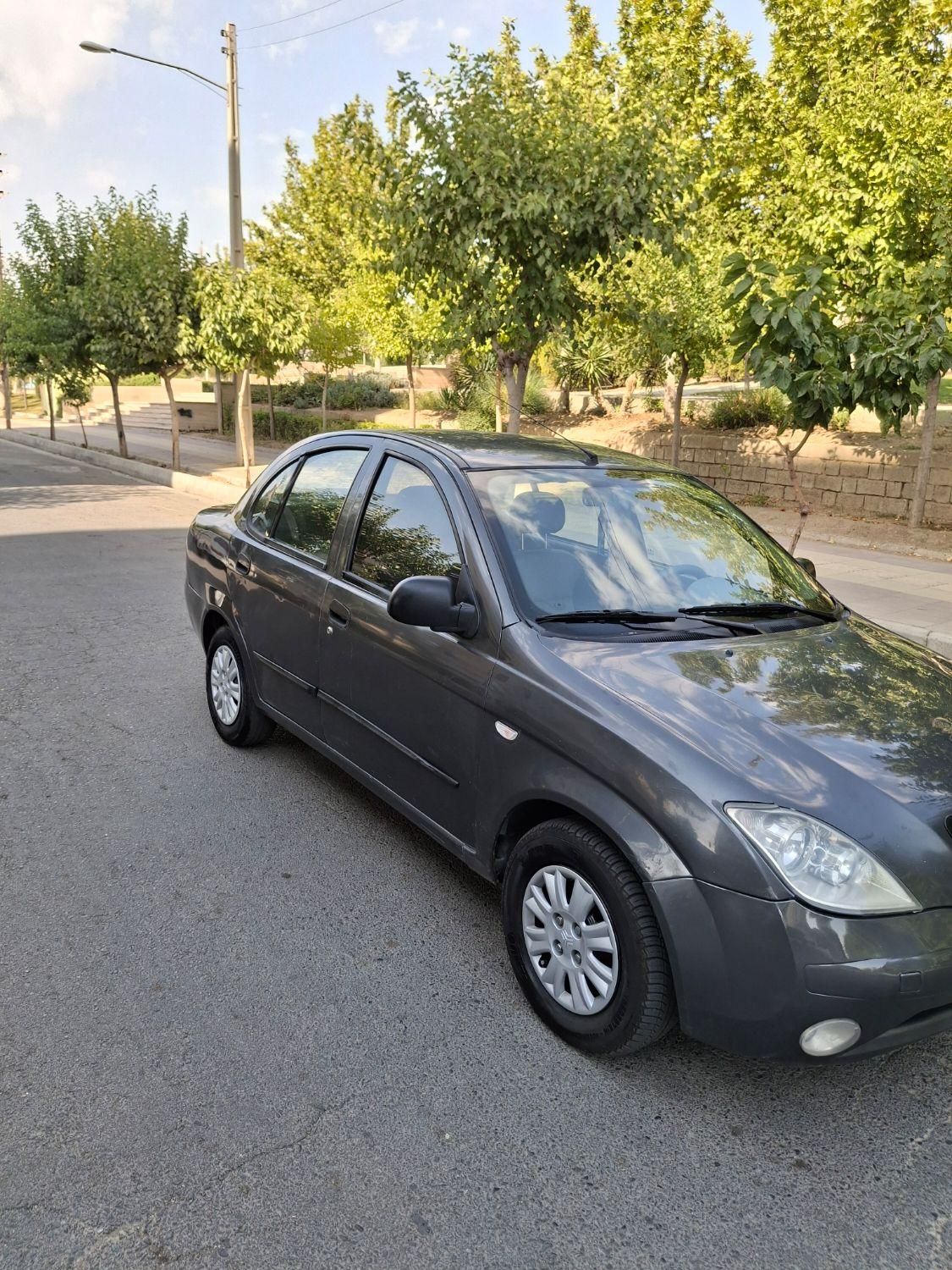 تیبا صندوق دار SX - 1396