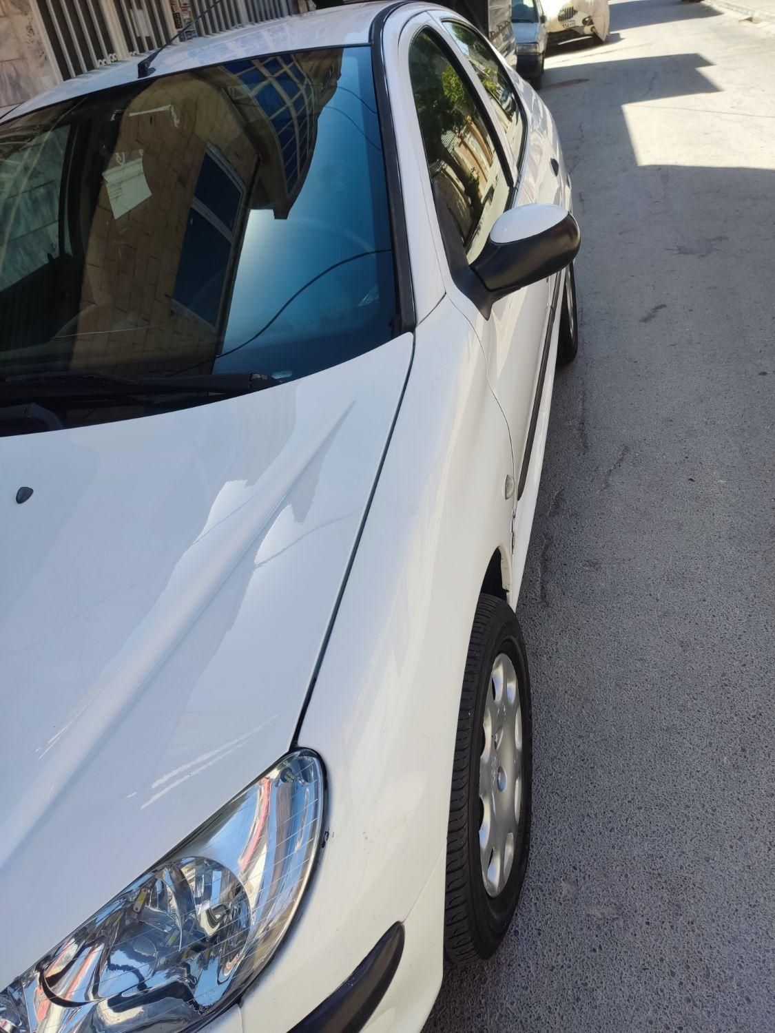 پژو ۲۰۶ صندوق دار v8 - 1394