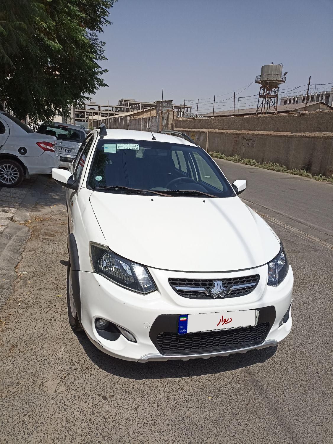 خودرو کوییک، معمولی آگهی ann_19398906