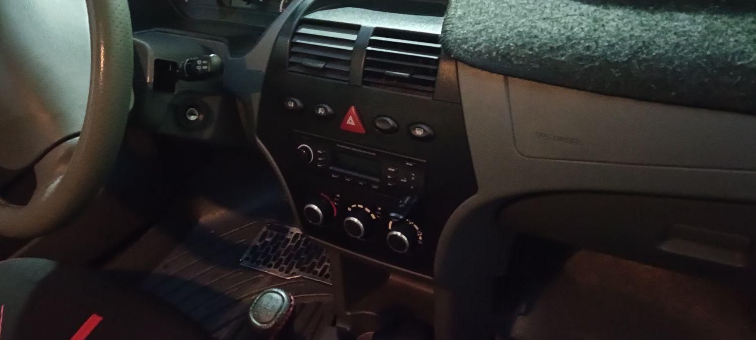 تیبا صندوق دار SX - 1400