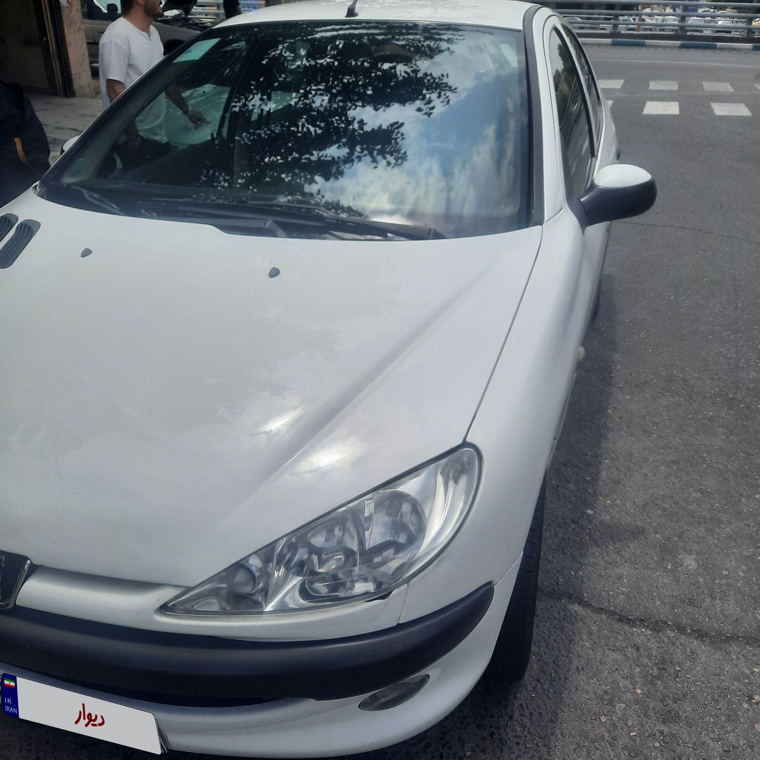پژو ۲۰۶ صندوق دار v8 - 1395