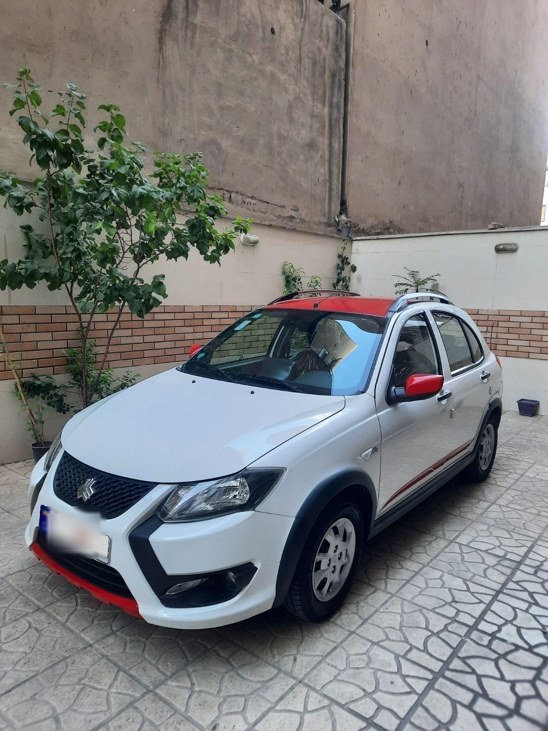 کوییک R دنده‌ای - 1402