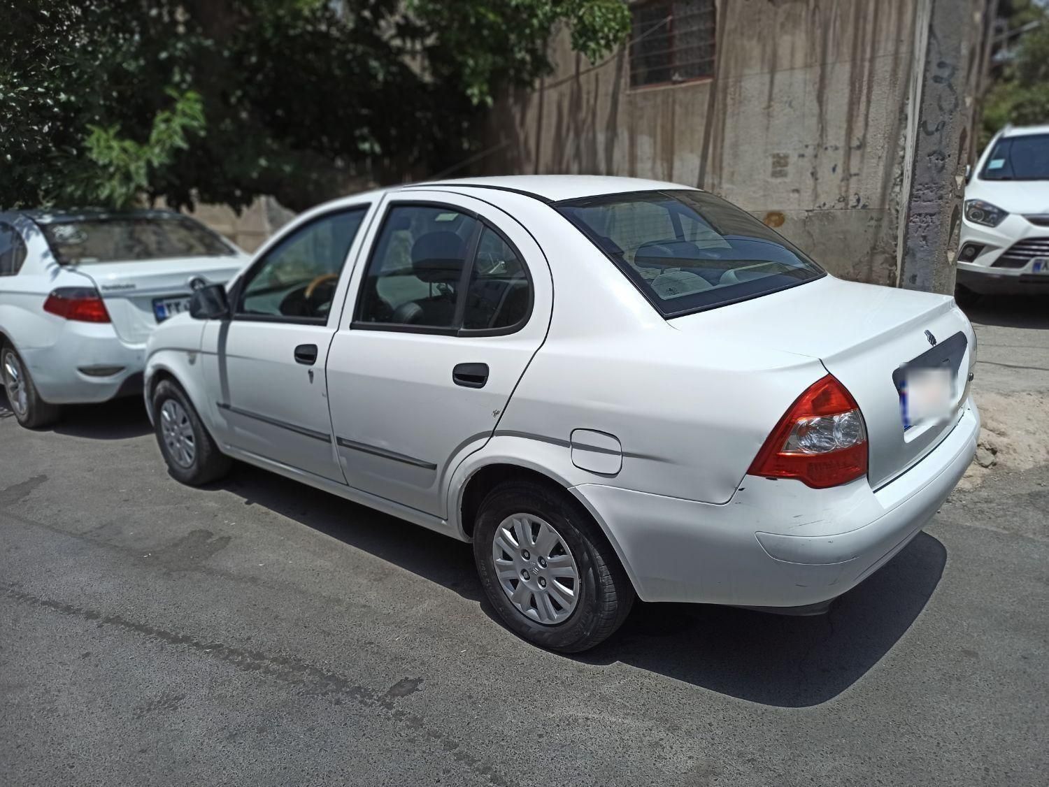 تیبا صندوق دار SX - 1400