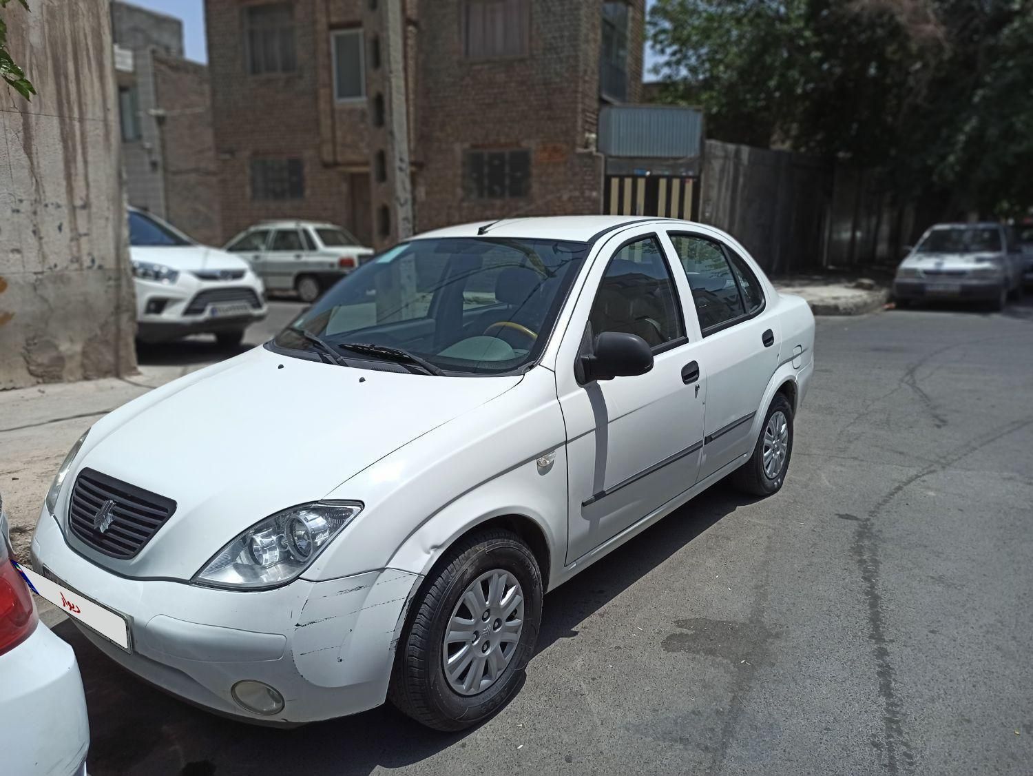 تیبا صندوق دار SX - 1400