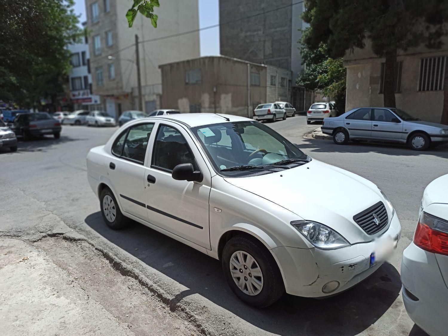 تیبا صندوق دار SX - 1400