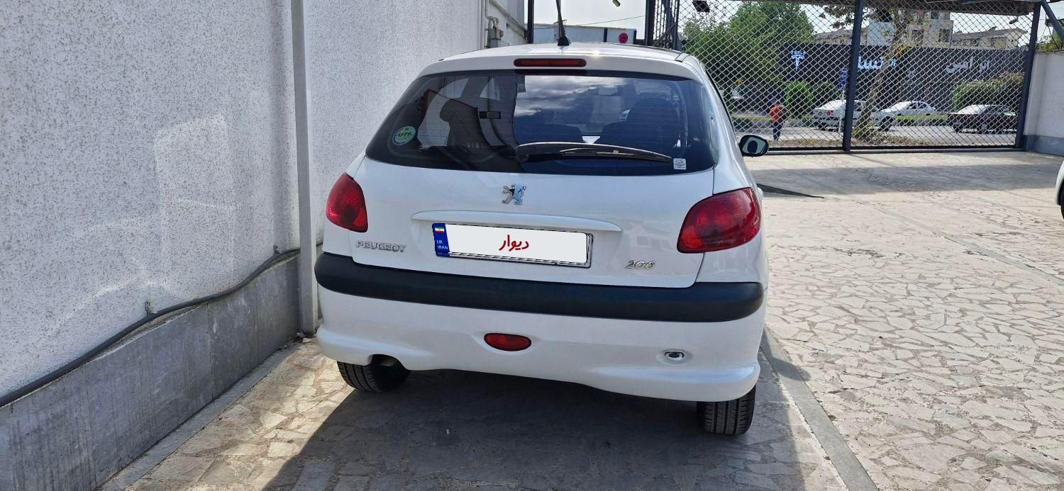 پژو 206 تیپ 3 - 1401