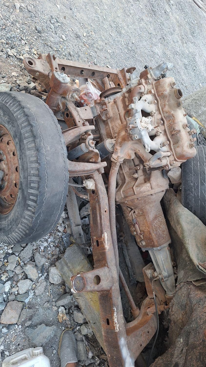 تویوتا کمری XLE - 1402