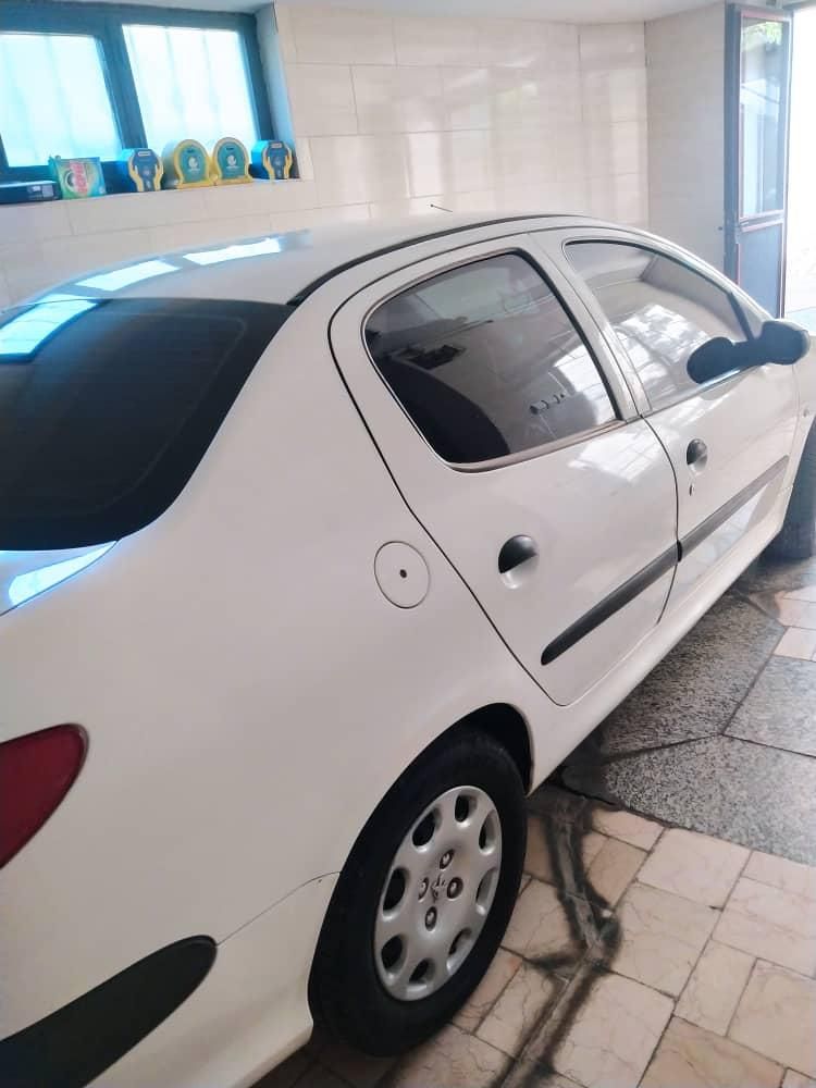 پژو ۲۰۶ صندوق دار v8 - 1393