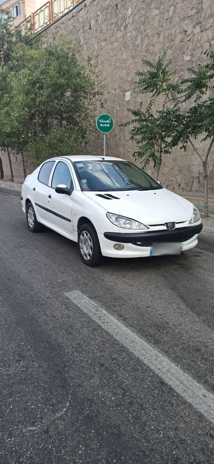 پژو ۲۰۶ صندوق دار v2 - 1391