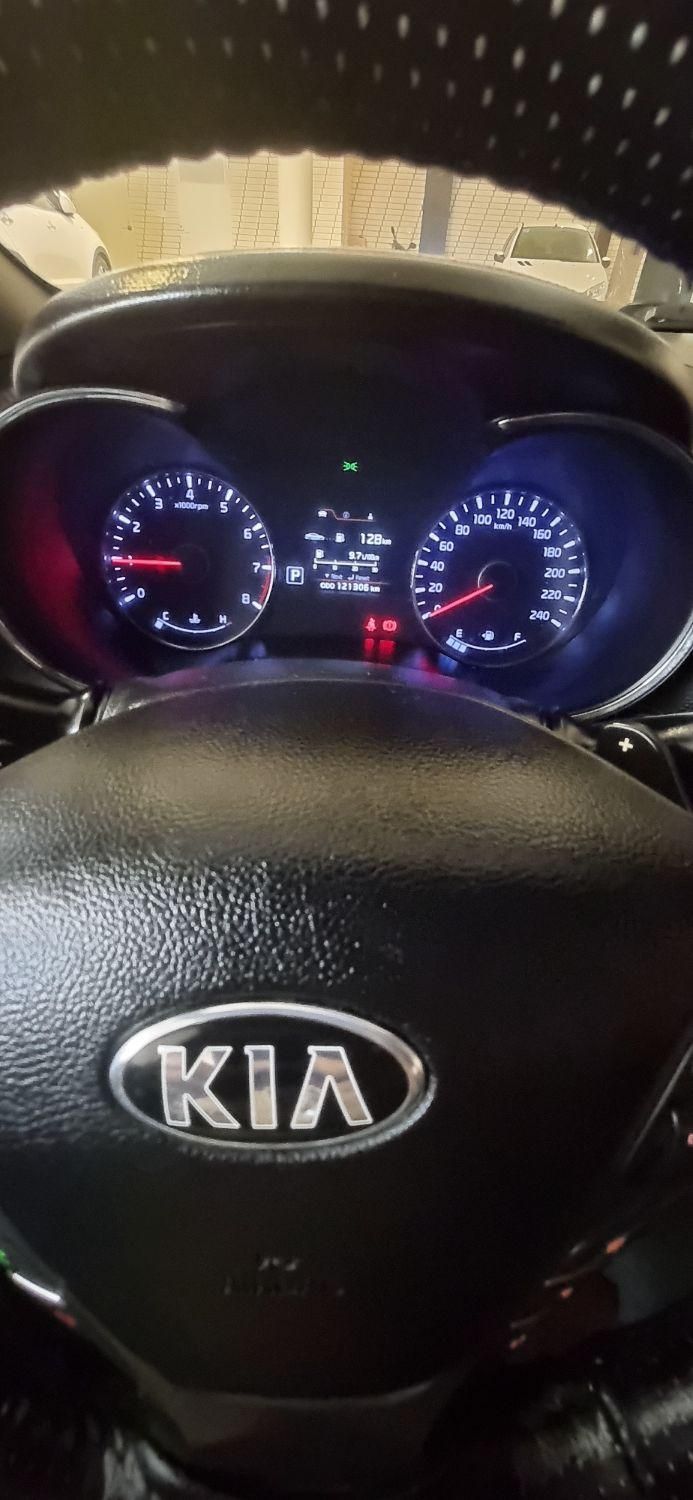 کیا سراتو 2.0 لیتر اتوماتیک GT لاین - 2014