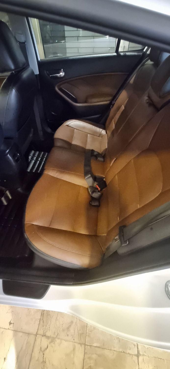 کیا سراتو 2.0 لیتر اتوماتیک GT لاین - 2014