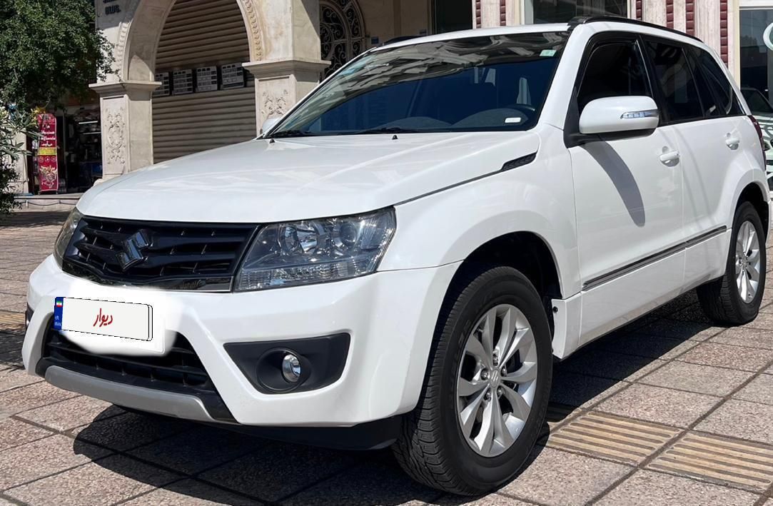 سوزوکی ویتارا ایران خودرو 2400 اتوماتیک - 1396