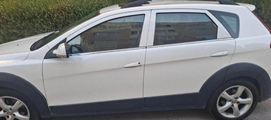 دانگ فنگ H30 کراس اتوماتیک - 1397