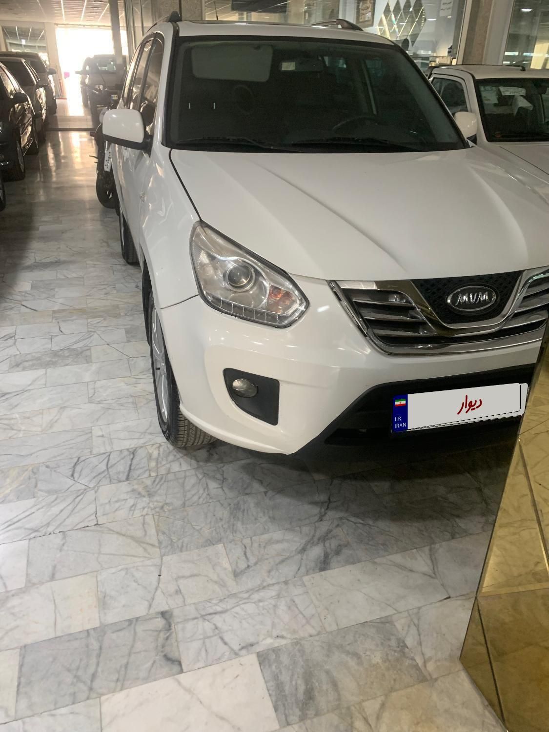 خودرو ام وی ام، X33 آگهی ann_19399900