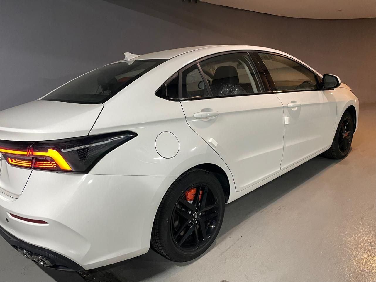 فونیکس آریزو 6 GT اکسلنت - 2025