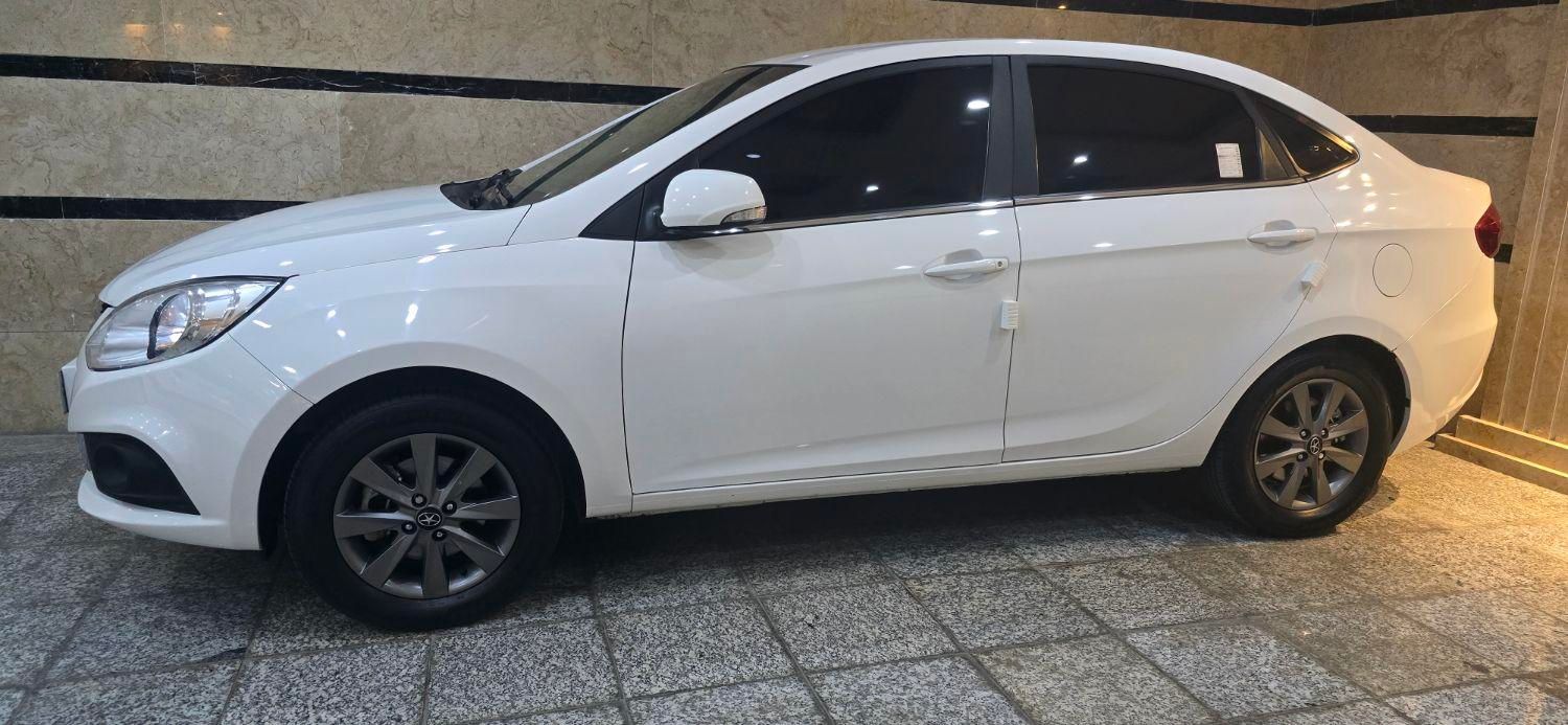 جک J4 اتوماتیک ساده - 1403