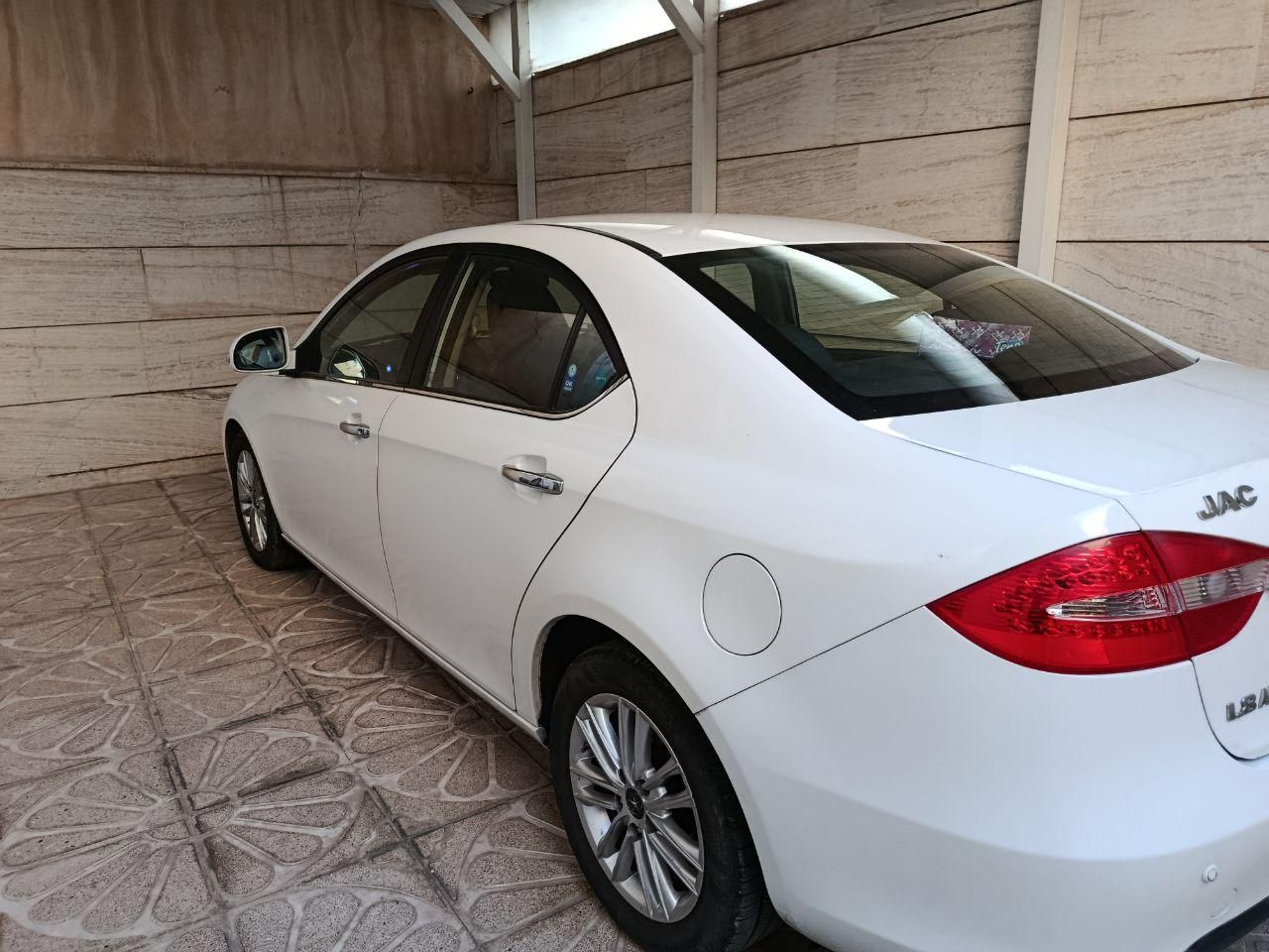 جک J5 اتوماتیک - 1395