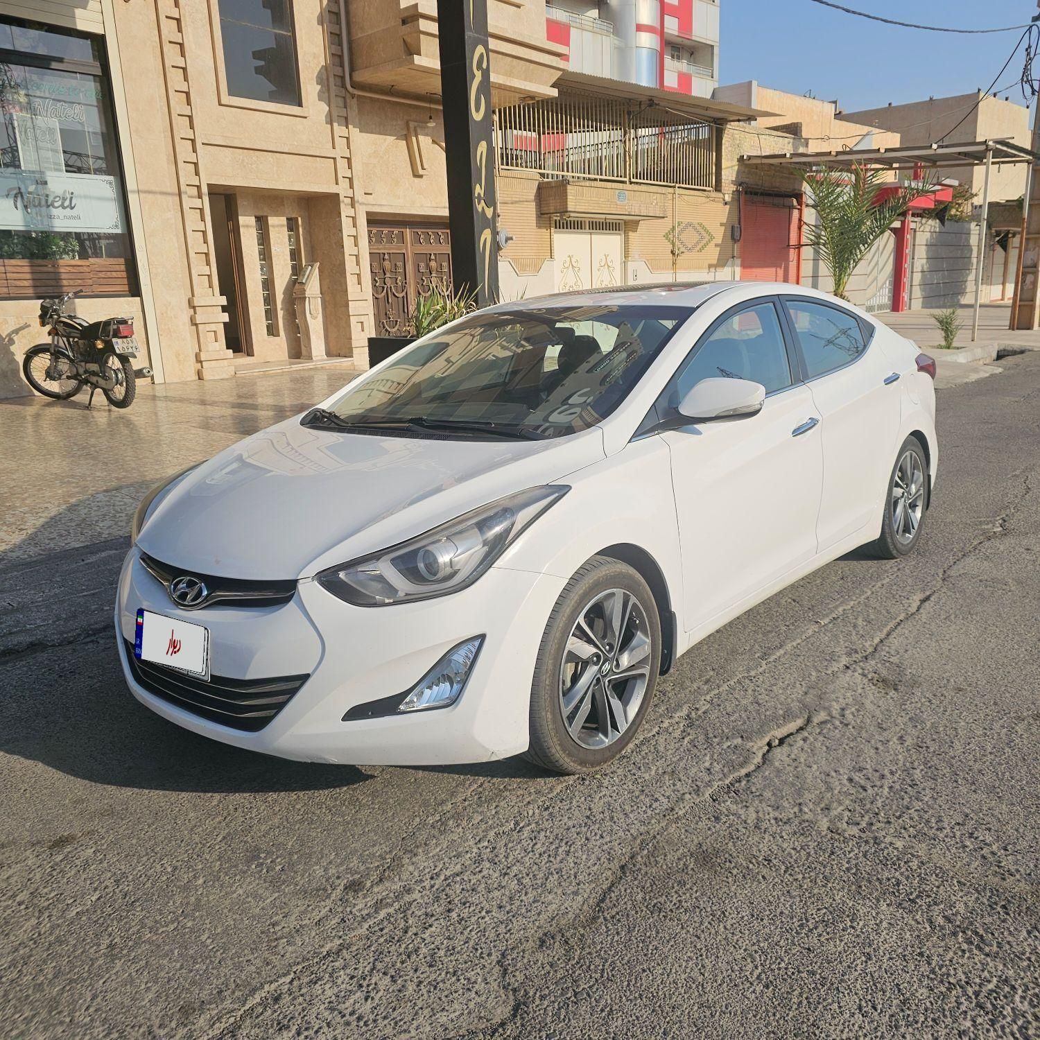 هیوندای النترا 1.8 لیتر - 2014