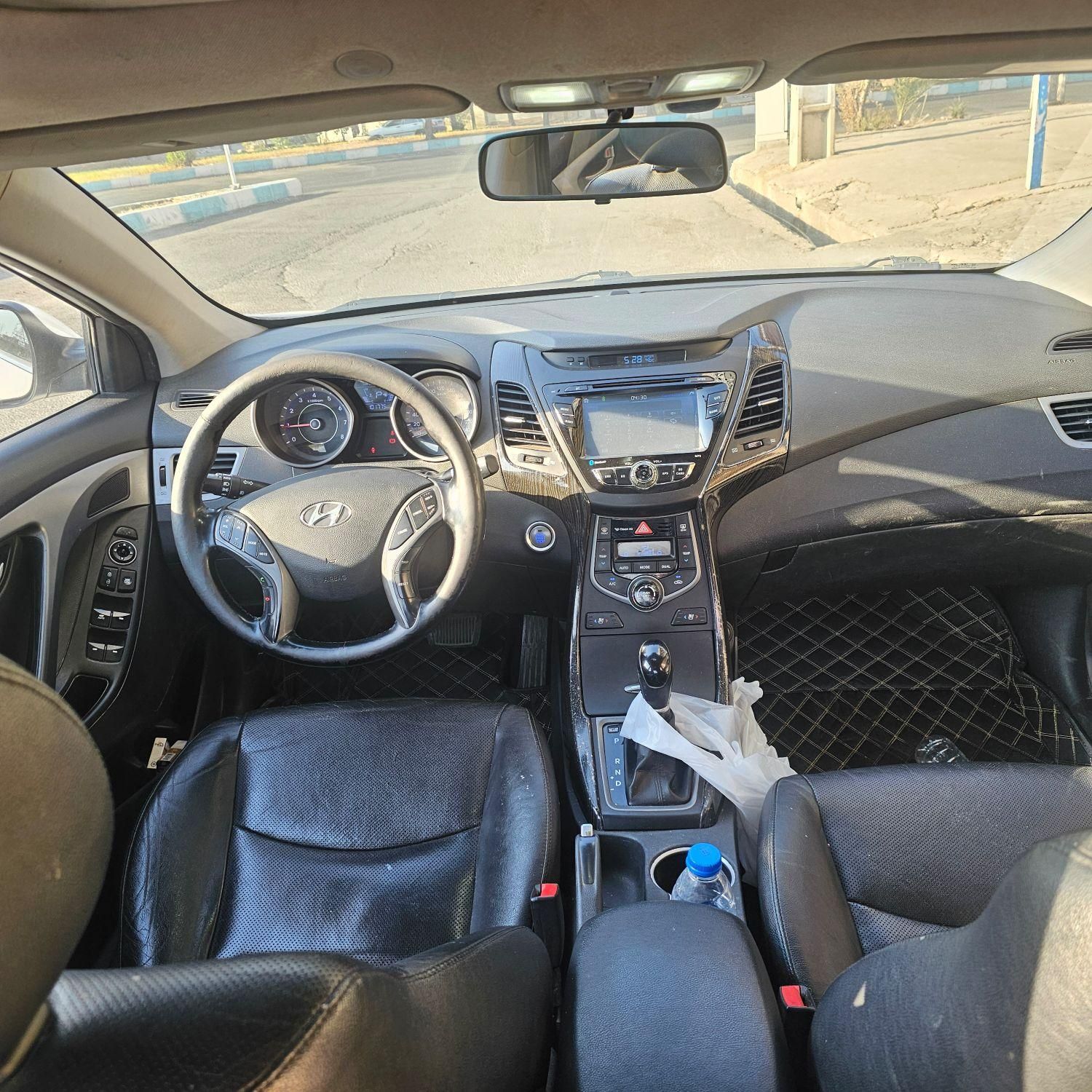 هیوندای النترا 1.8 لیتر - 2014