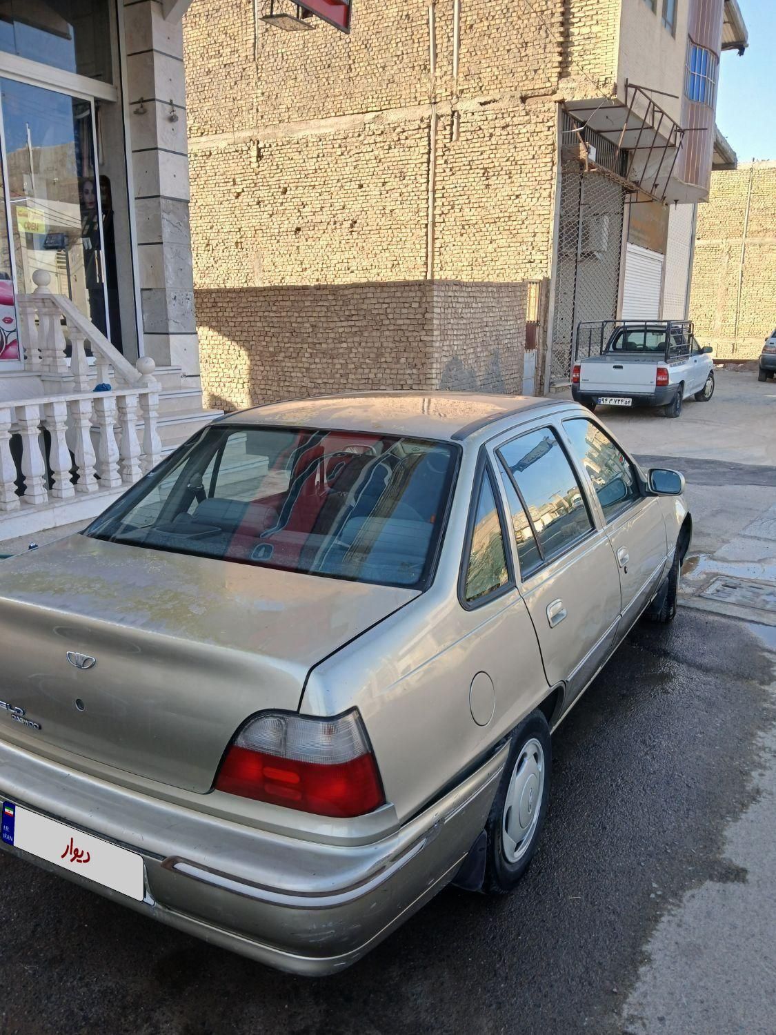 دوو سیلو سدان - 1381