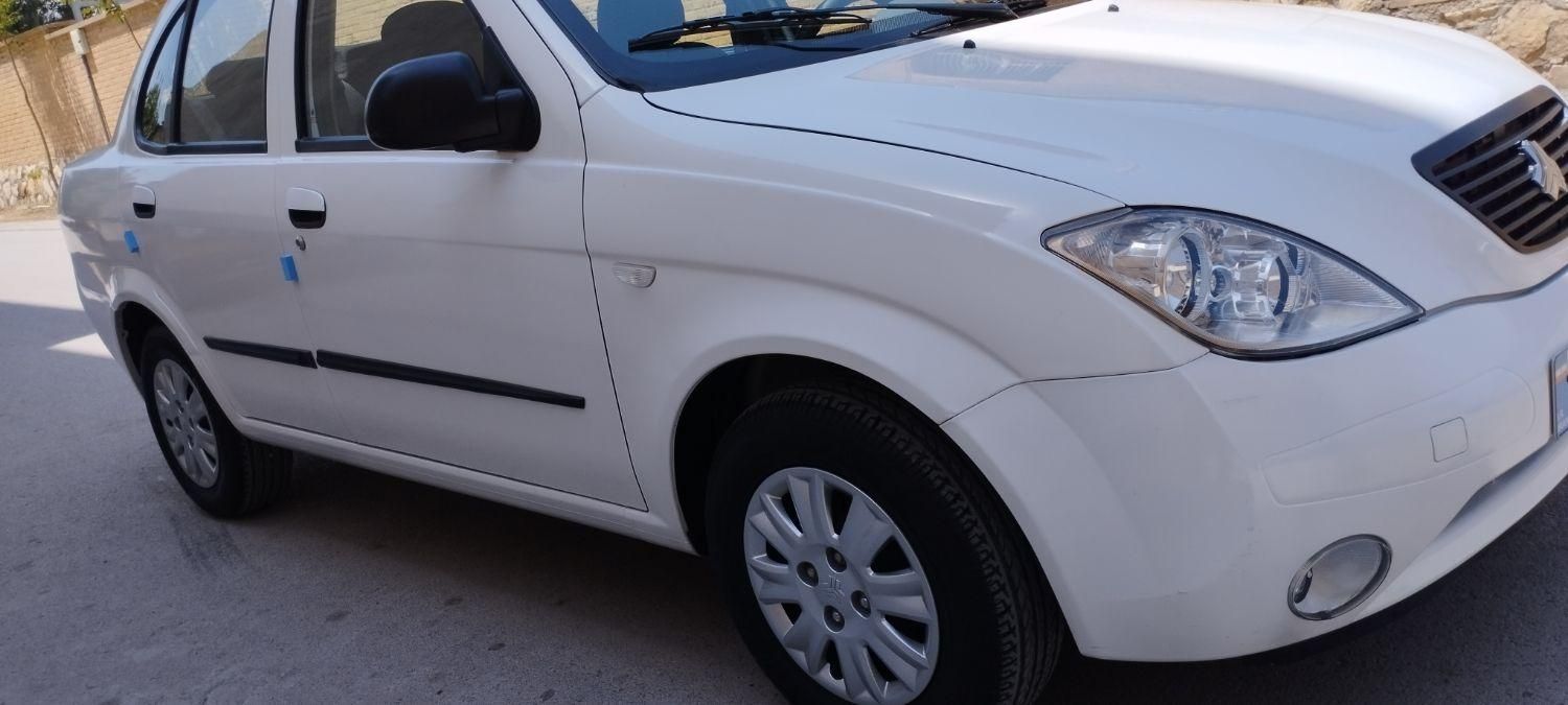 تیبا صندوق دار SX - 1401