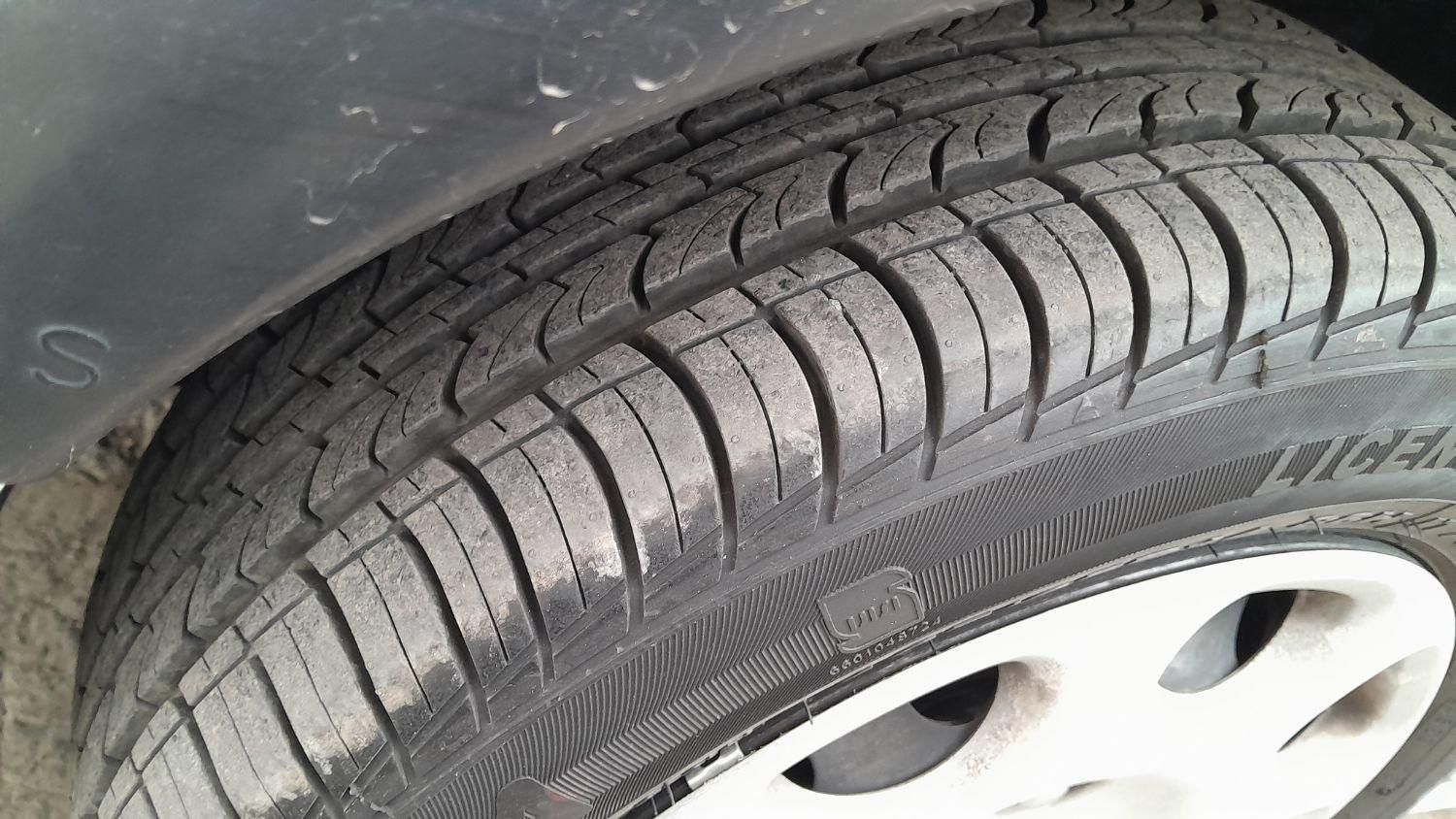 پژو ۲۰۶ صندوق دار v8 - 1395
